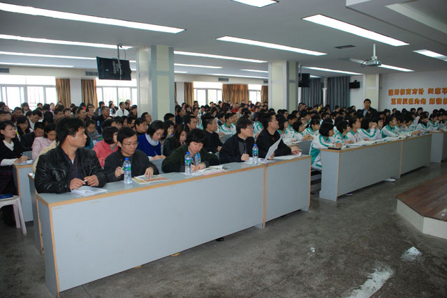 �c��(hu��)�̎��R��һ��